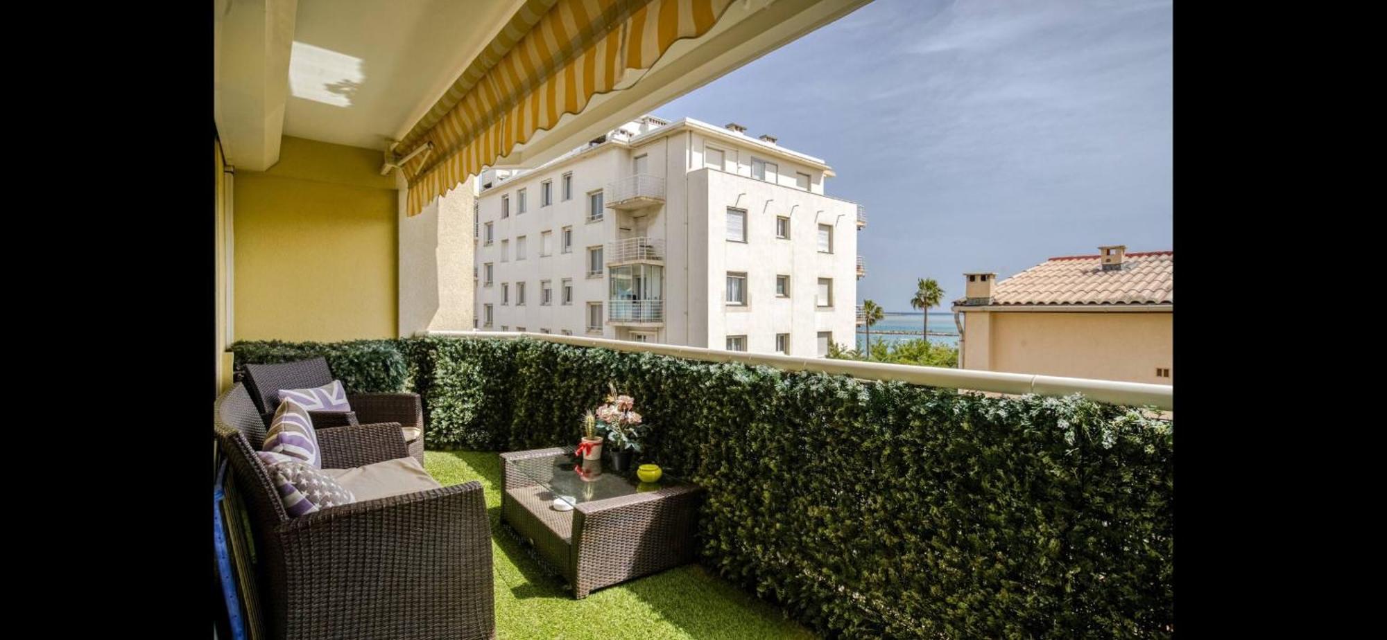 Beach & Airport Appartement Saint-Laurent-du-Var Exterior photo