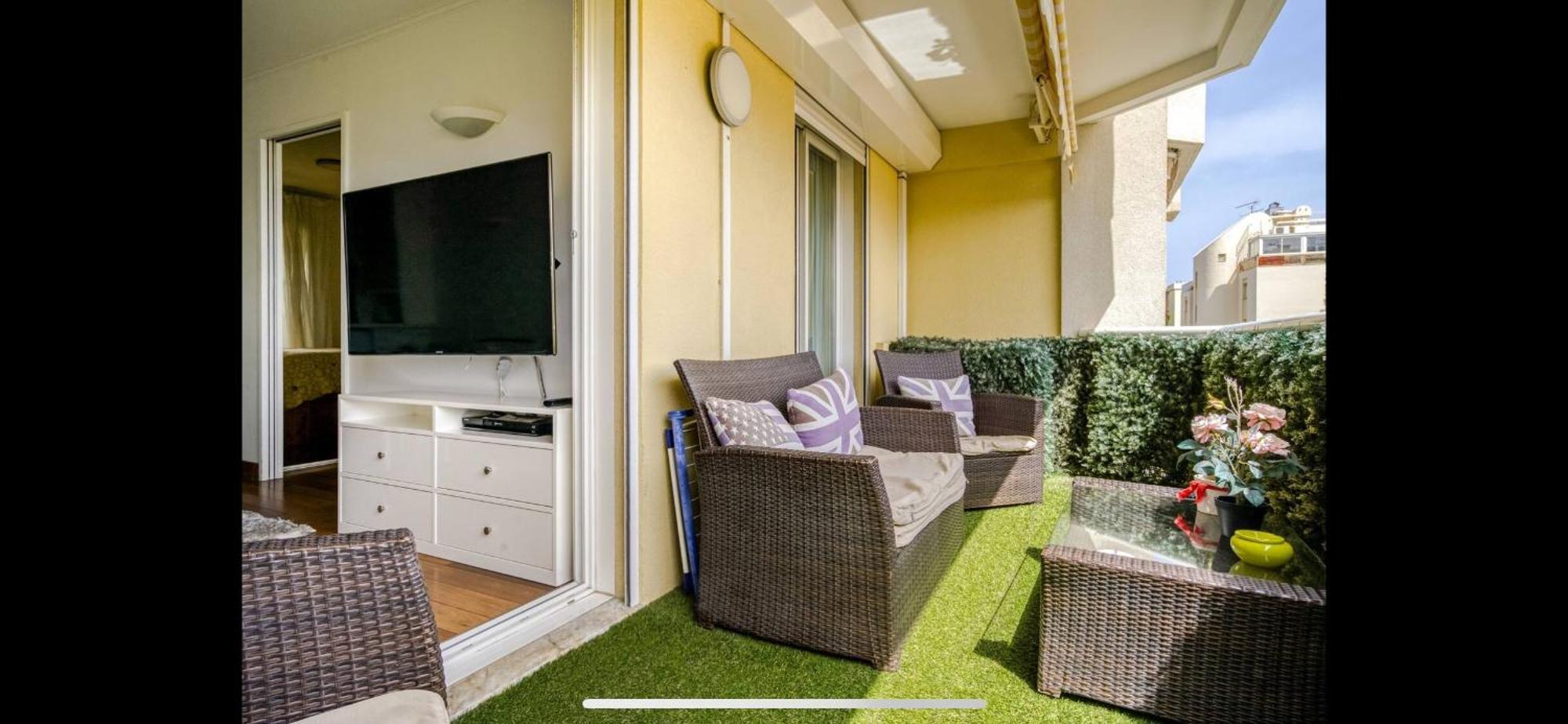 Beach & Airport Appartement Saint-Laurent-du-Var Exterior photo